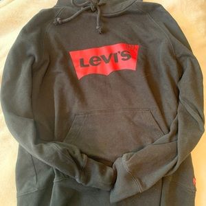 Levi’s sweatshirt